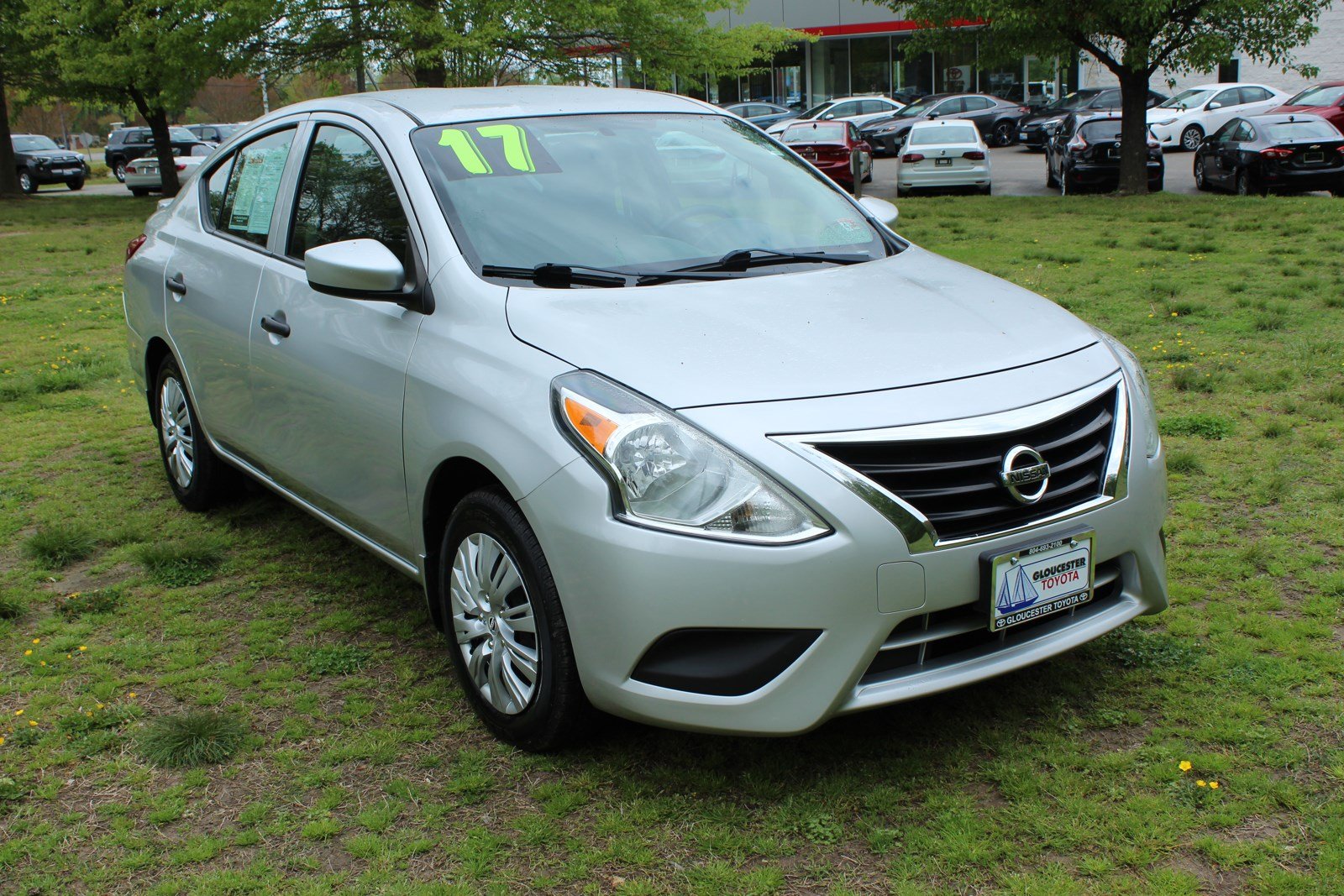 Pre-Owned 2017 Nissan Versa Sedan S Plus 4dr Car in Gloucester #P2806 ...