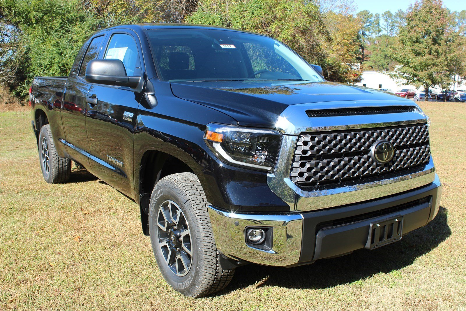 New 2020 Toyota Tundra 4WD SR5 Crew Cab Pickup in Gloucester #9117